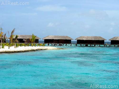Dhonveli Beach & Spa 8